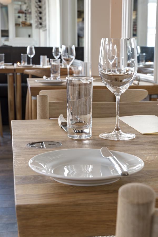 Skovshoved Hotel Шарлотенлунд Екстериор снимка